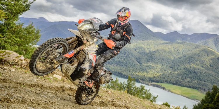 HELPFUL TIPS FOR OFF-ROAD ADVENTURE BIKE RIDING